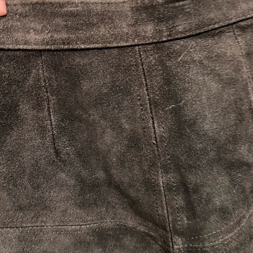 Vintage Leather skirt - Picture 2 of 8